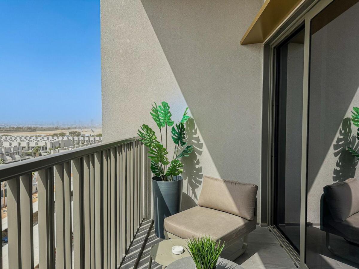 Apartment Welhome - Chic With Balcony & Views In